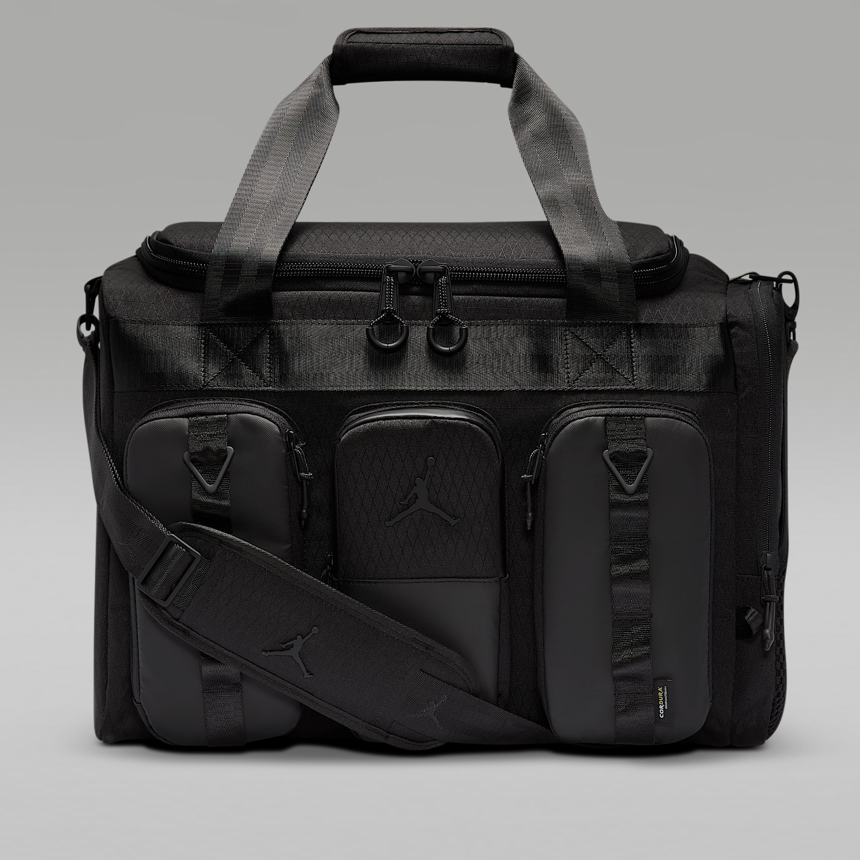 NIKE公式】ジョーダン コレクターズ ジム ダッフル (45L).オンライン